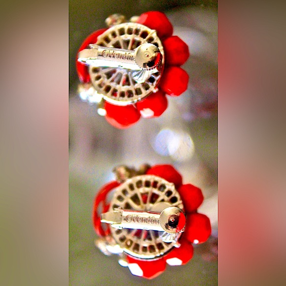 VENDOME 2 STRAND NECKLACE & EARRINGS RED SILVER VINTAGE CRYSTAL - Picture 10 of 10